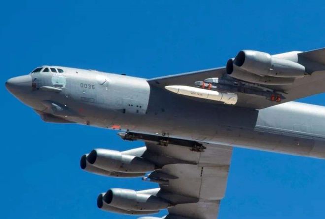 美國60馬赫高超音速導彈的技術突破與全球影響