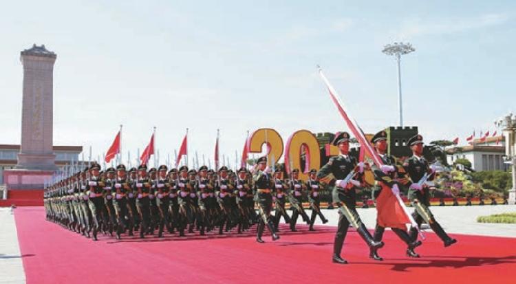 抗戰(zhàn)勝利70周年閱兵儀式，回顧歷史，展望未來(lái)，抗戰(zhàn)勝利70周年閱兵儀式，回顧歷史，共展未來(lái)