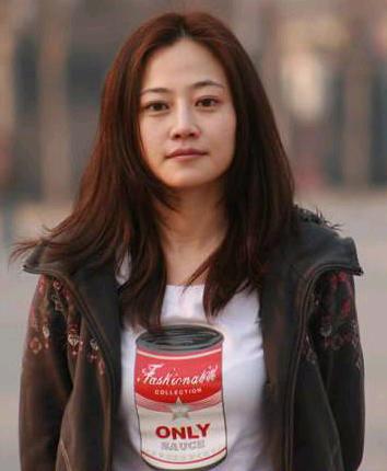 譚卓個人資料圖片，深度了解一位才華橫溢的藝人，譚卓個人資料圖片，探索才華橫溢的藝人世界