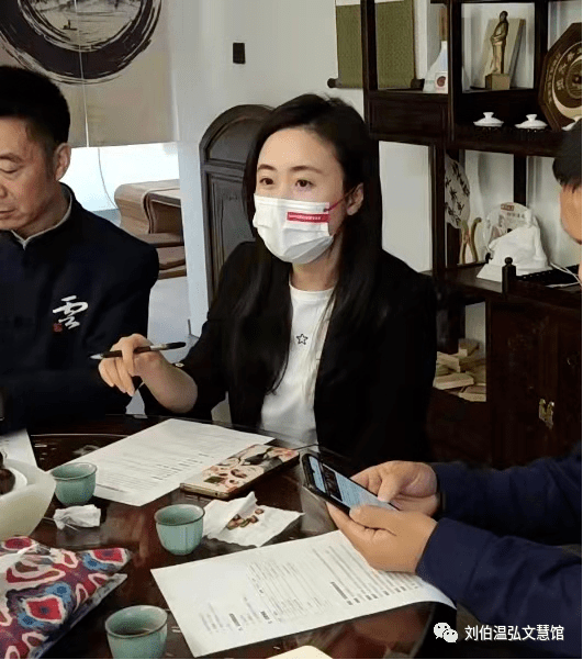 揭秘劉伯溫一肖期期準(zhǔn)背后的故事，富婆為何深信不疑？，富婆為何深信劉伯溫一肖期期準(zhǔn)背后的神秘故事？