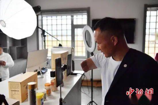 澳門一碼一肖一特一中直播開獎(jiǎng)，揭秘彩票背后的秘密，澳門彩票直播開獎(jiǎng)揭秘，一碼一肖一特一中背后的秘密