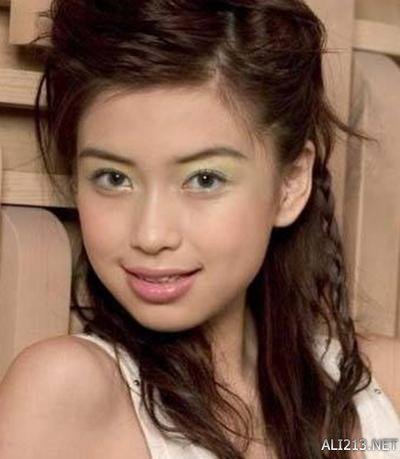 揭秘女明星背后的黑歷史，光環(huán)背后的真相究竟如何？，女明星背后的真相揭秘，黑歷史與光環(huán)背后的故事