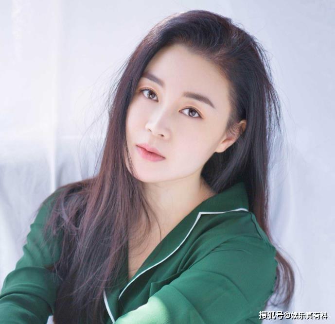 關(guān)曉慧個(gè)人資料，關(guān)曉慧個(gè)人簡(jiǎn)介