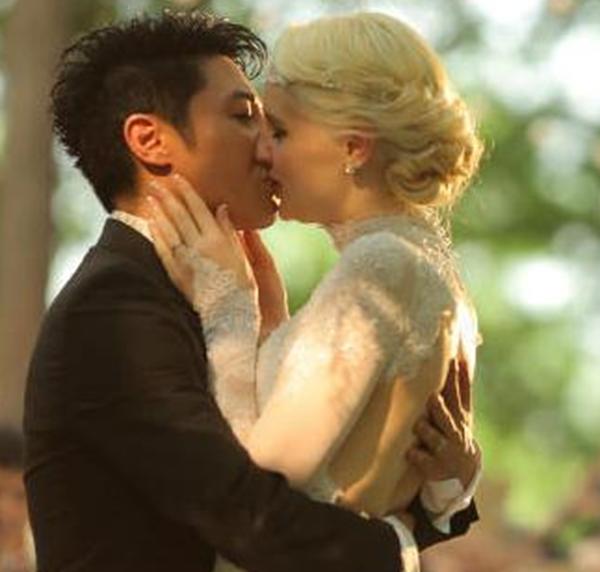 揭秘撒貝寧妻子的個(gè)人資料，才華橫溢背后的故事，撒貝寧妻子背后的故事，才華橫溢的個(gè)人資料揭秘