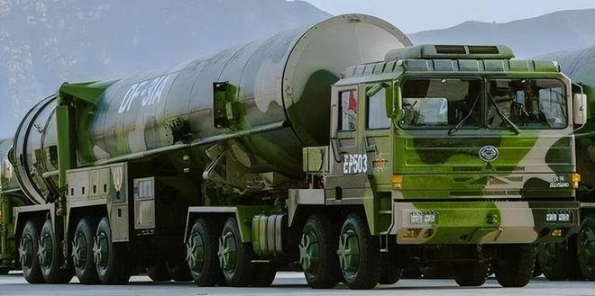 東風(fēng)-41導(dǎo)彈的威力究竟有多大？深度解析其強(qiáng)大戰(zhàn)斗力，東風(fēng)-41導(dǎo)彈的威力深度解析，戰(zhàn)斗力究竟有多強(qiáng)大？