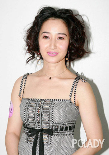 關(guān)詠荷個(gè)人資料，深度解析一位娛樂(lè)圈耀眼的明星，關(guān)詠荷，娛樂(lè)圈耀眼明星的深度解析與個(gè)人資料揭秘