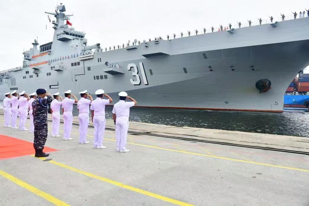 關(guān)于我國(guó)海軍新戰(zhàn)艦075四號(hào)艦成功入塢的探討，海軍新戰(zhàn)艦075四號(hào)艦成功入塢，探討其意義與影響