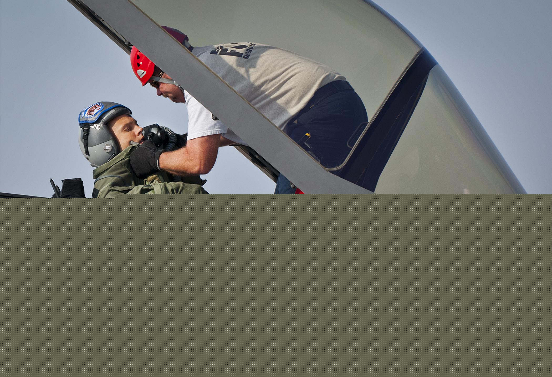 美國(guó)F-35戰(zhàn)斗機(jī)，究竟具備怎樣的驚人實(shí)力？，揭秘美國(guó)F-35戰(zhàn)斗機(jī)的驚人實(shí)力，性能究竟如何？