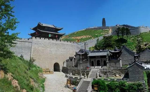 山西十大景點(diǎn)排名——探尋三晉大地的瑰麗風(fēng)光，山西十大景點(diǎn)排名，揭秘三晉大地的絕美風(fēng)光之旅