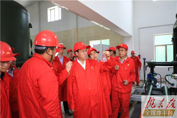 西峰區(qū)科技局最新領(lǐng)導(dǎo)團隊概覽，西峰區(qū)科技局領(lǐng)導(dǎo)團隊最新概覽