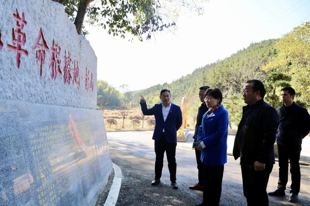 吳山鎮(zhèn)最新領(lǐng)導(dǎo)團(tuán)隊(duì)，引領(lǐng)未來，共筑輝煌，吳山鎮(zhèn)新領(lǐng)導(dǎo)團(tuán)隊(duì)引領(lǐng)未來，共筑輝煌新篇章