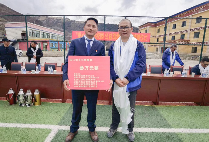 工布江達縣小學最新領(lǐng)導介紹及其影響力分析，工布江達縣小學領(lǐng)導介紹與影響力分析，新任領(lǐng)導引領(lǐng)未來教育新篇章