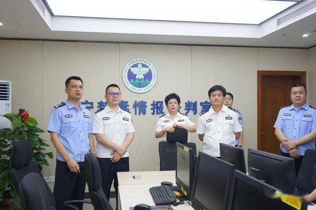 南寧市市公安局最新領(lǐng)導(dǎo)團(tuán)隊(duì)，引領(lǐng)城市安全的新力量，南寧市市公安局領(lǐng)導(dǎo)團(tuán)隊(duì)，引領(lǐng)城市安全的新力量