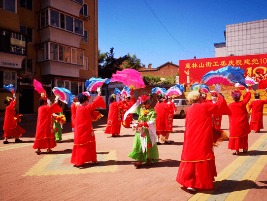 麓林山街道最新新聞，社區(qū)動(dòng)態(tài)與發(fā)展展望，麓林山街道最新動(dòng)態(tài)，社區(qū)發(fā)展展望與實(shí)時(shí)新聞速遞