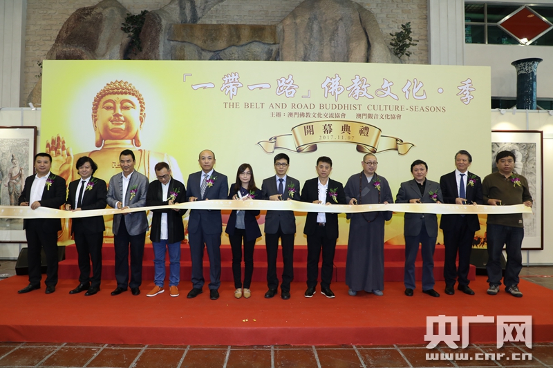 澳門一碼一肖一特一中合法性探討，澳門一碼一肖一特一中，合法性的深入解析