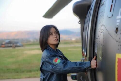 中國陸軍，力量與榮耀的象征，中國陸軍，力量與榮耀的榮耀象征