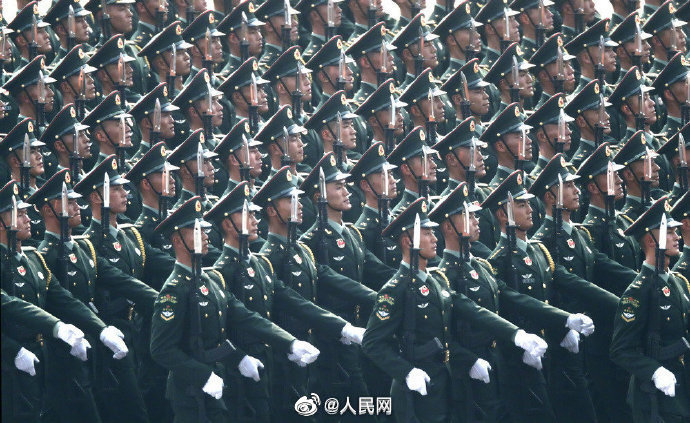 中國(guó)閱兵2021完整版，盛大的閱兵儀式展現(xiàn)國(guó)家力量與榮耀，中國(guó)閱兵盛典，國(guó)家力量與榮耀的壯麗展示（2021完整版）