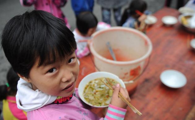 痰多患者需警惕，三種食物不宜多食，痰多患者需留意，三種食物不宜過量攝入