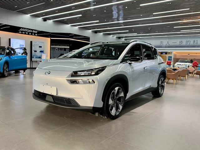 武直19與武直10，究竟誰更厲害？深度解析兩款武裝直升機的優(yōu)劣，武直19與武直10，深度對比，誰更勝一籌？