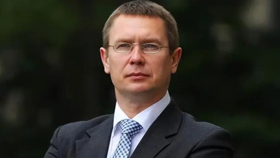 俄羅斯用領(lǐng)土換取遼寧艦，深度解析背后的故事，俄羅斯與遼寧艦的領(lǐng)土交換背后的深度故事解析