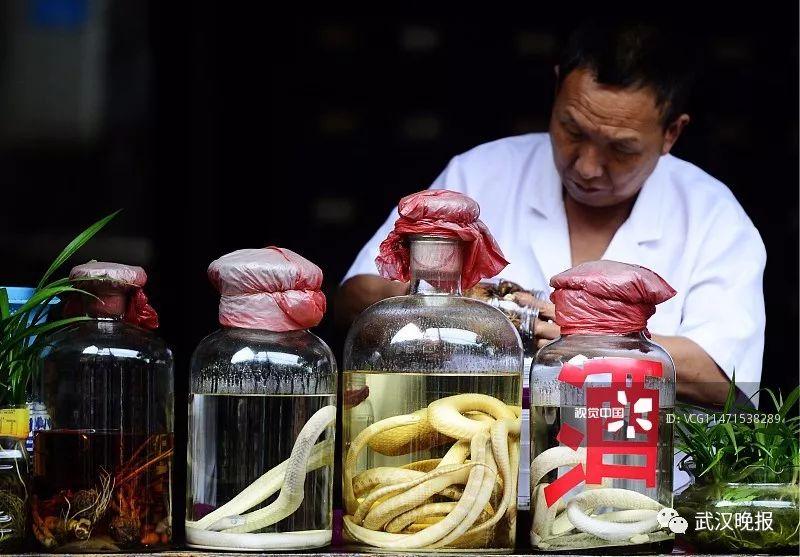 男人喝藏紅花壯陽嗎，探究藏紅花的功效與真相，藏紅花對(duì)男性壯陽功效探究，真相揭秘與功效解析