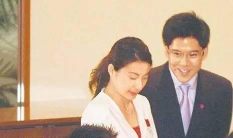 揭秘2004年新澳門一肖一馬背后的秘密，揭秘，2004年新澳門一肖一馬背后的神秘面紗