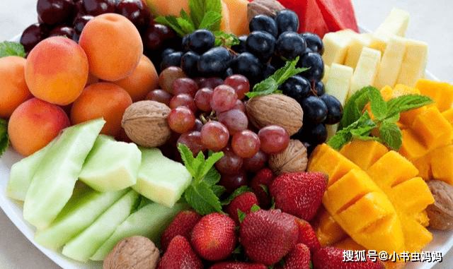 坐月子必吃的四種水果，營養(yǎng)與健康并重，坐月子必吃的四種水果，營養(yǎng)與健康并重指南