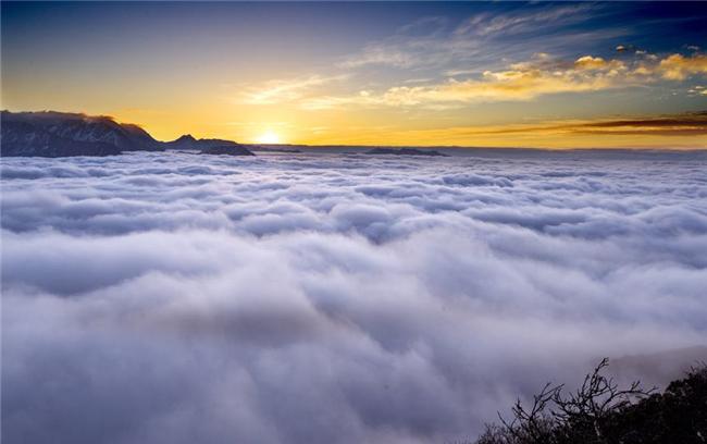 探索附近景點，發(fā)現(xiàn)離你最近的美麗風景，探索身邊的美麗風景，發(fā)現(xiàn)離你最近的景點魅力