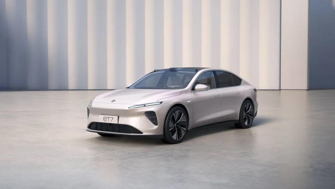 蔚來新能源汽車，引領(lǐng)未來出行的綠色力量，蔚來新能源汽車，綠色出行先鋒，引領(lǐng)未來智能出行風(fēng)潮