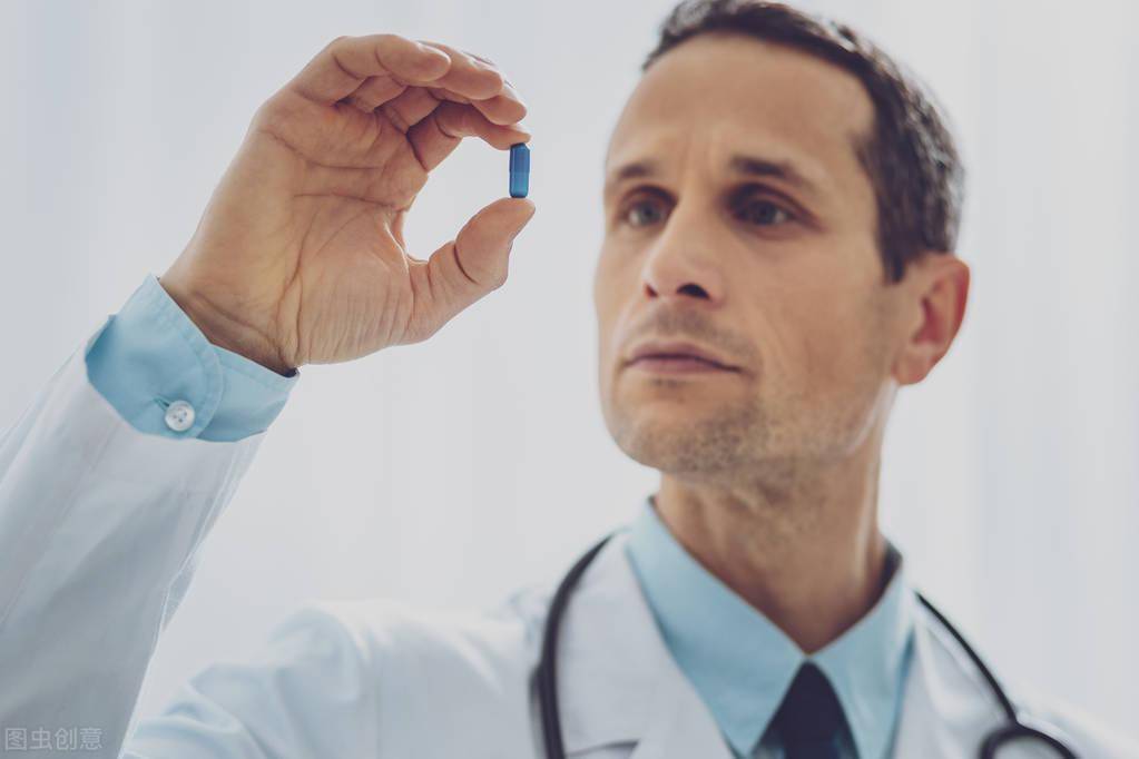 吃一片萬艾可能維持多久？深度解析藥物作用與影響，萬艾可的藥效持續(xù)時(shí)間解析，藥物作用與影響深度探討