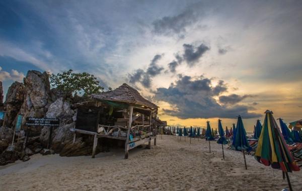 馬爾代夫旅游攻略景點(diǎn)介紹，馬爾代夫旅游攻略，景點(diǎn)詳細(xì)介紹