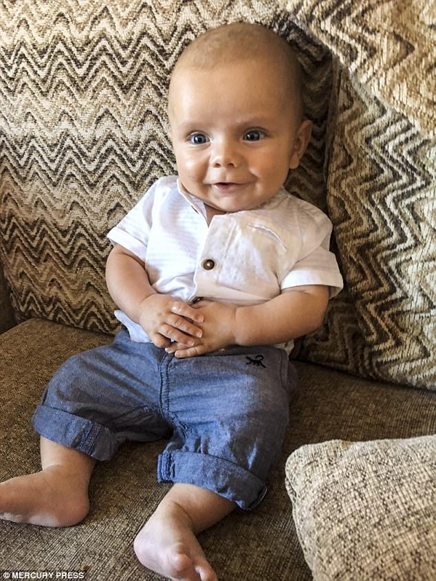 病毒性皰疹圖片，了解、識(shí)別與防治，病毒性皰疹，圖片解析、識(shí)別方法及防治策略