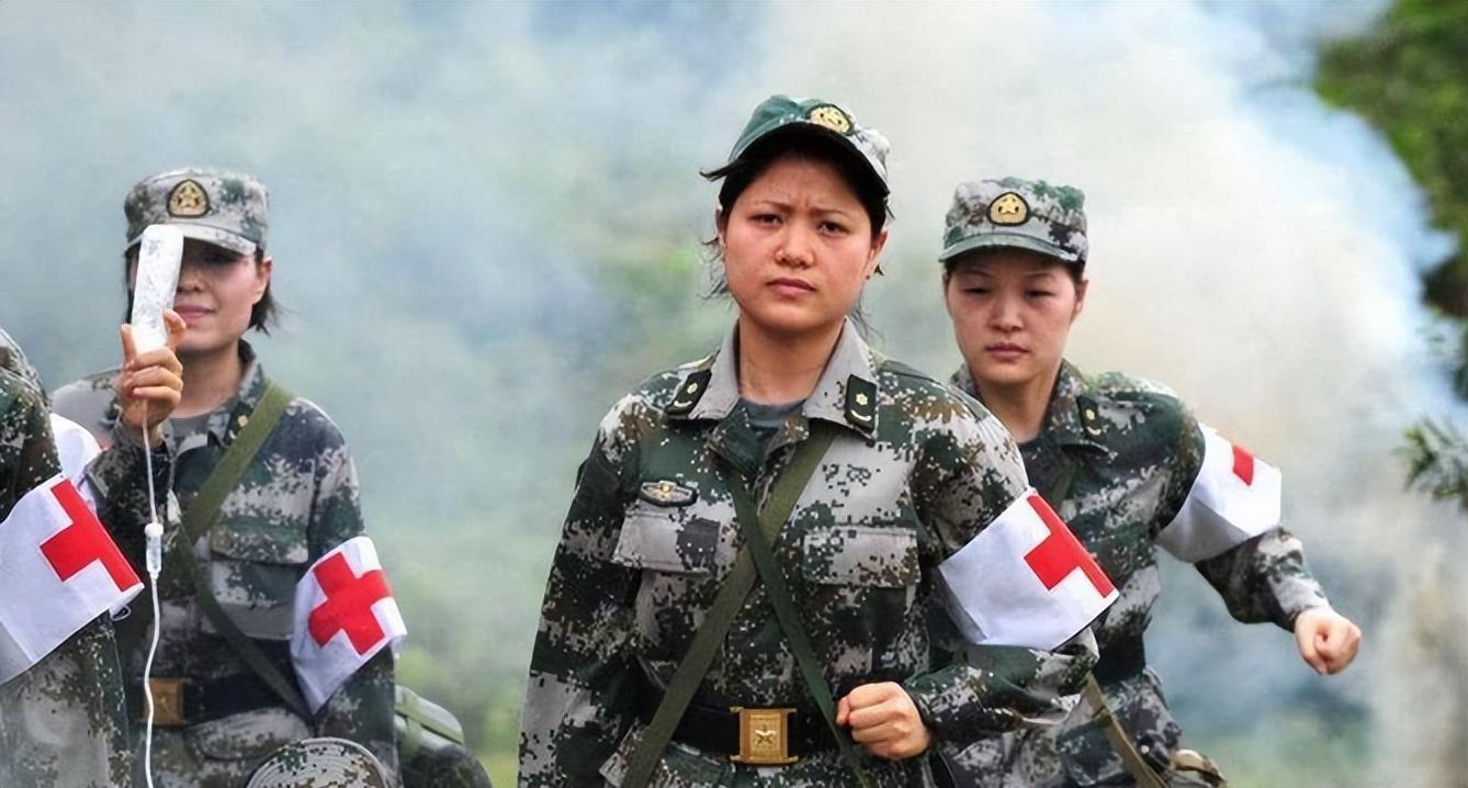 女兵征兵體檢標準詳解，女兵征兵體檢標準全面解析