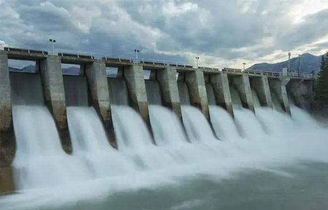 重慶三峽大壩的地理位置及其重要性，重慶三峽大壩的地理位置與重要性解析