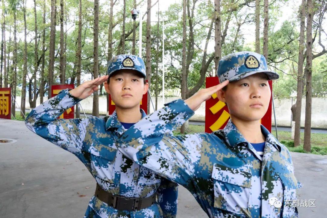 當兵，大一去還是大二去好？一篇全面解析，大一還是大二去當兵？全面解析參軍最佳時機！