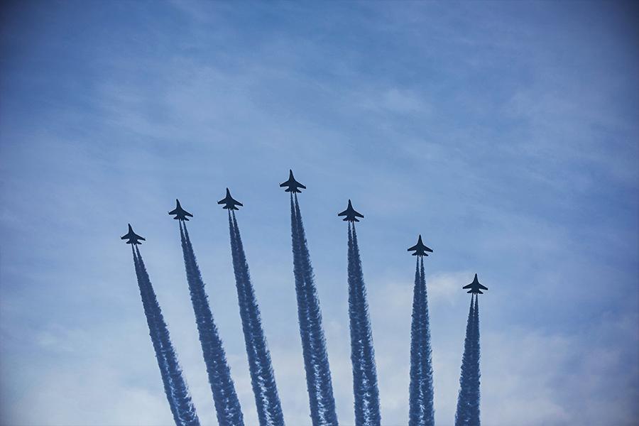 殲十六戰(zhàn)斗機(jī)簡(jiǎn)介