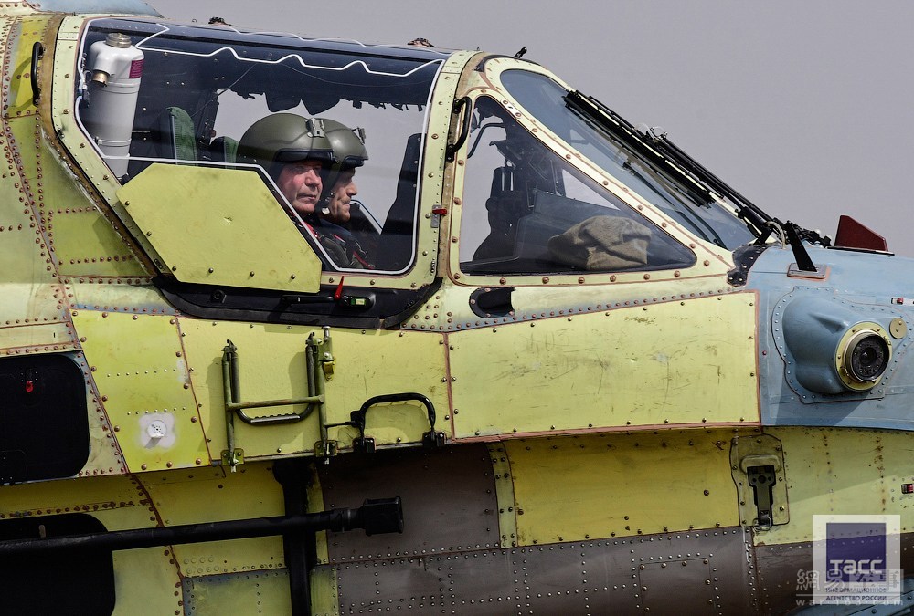 軍事要訊，全球軍事動態(tài)深度解析，全球軍事動態(tài)深度解析，軍事要聞速遞