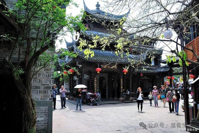 成都必去的十個景點——探索天府之國的魅力所在，成都必游十大景點——天府之國魅力之旅