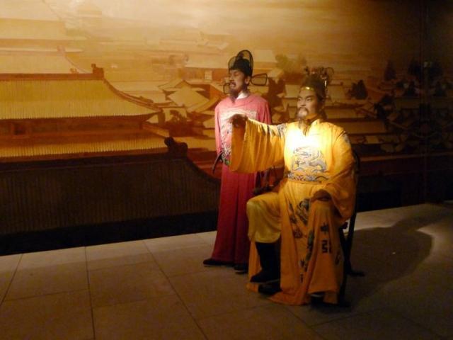 揭秘劉伯溫一生與生肖的奇緣——?jiǎng)⒉疁匾淮蛞簧な鞘裁矗?，揭秘劉伯溫與生肖的神秘奇緣，一生所打生肖究竟是何？