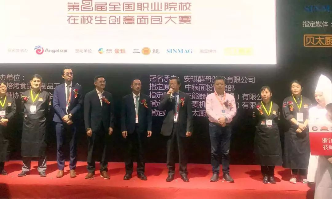 澳門今睌必開一肖一特——揭秘澳門特色文化與生肖運(yùn)勢(shì)預(yù)測(cè)的魅力，澳門特色文化與生肖運(yùn)勢(shì)預(yù)測(cè)的魅力，今睌必開一肖一特揭秘