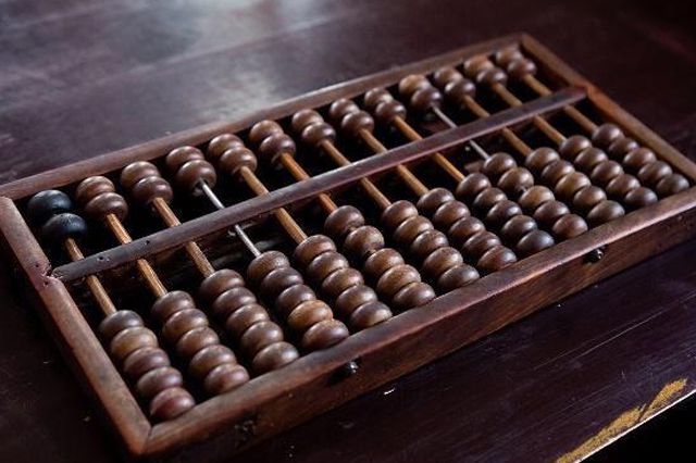 鐵算算盤4887三期必出亮點，全新特性與優(yōu)勢展望，鐵算算盤4887三期全新特性與優(yōu)勢展望，必出亮點揭秘