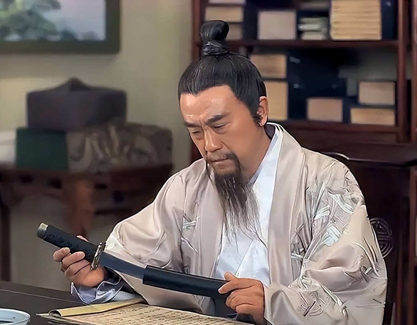 揭秘劉伯溫，王中王傳奇人物與一肖中的故事，揭秘劉伯溫與王中王的傳奇故事，一肖中的傳奇人物揭秘