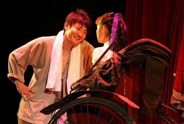 關(guān)于整形醫(yī)院割眼袋的價格解析，整形醫(yī)院割眼袋價格詳解