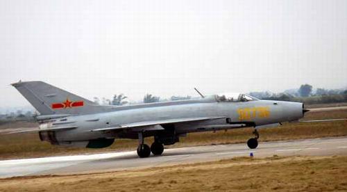 殲七，中國(guó)空軍的重要里程碑，殲七，中國(guó)空軍的重要里程碑戰(zhàn)機(jī)