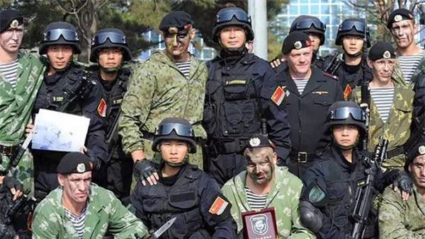 鳳凰衛(wèi)視軍事，深度解析軍事時(shí)事，引領(lǐng)軍事新聞前沿，鳳凰衛(wèi)視軍事，深度解析時(shí)事，引領(lǐng)軍事新聞前沿動(dòng)態(tài)