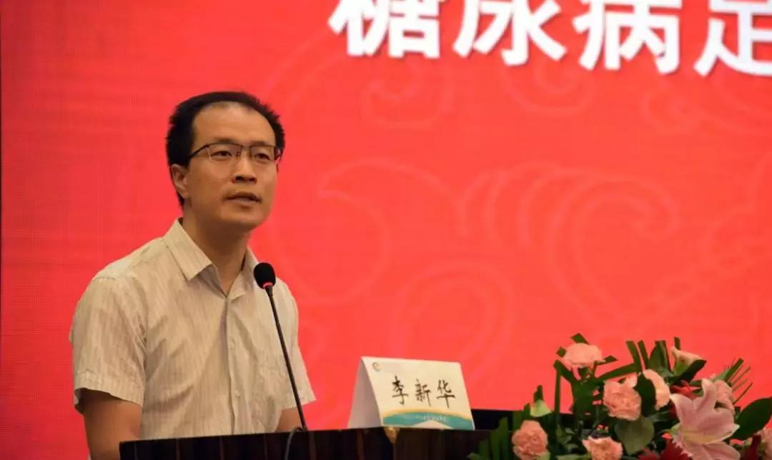 二甲醫(yī)院和三甲醫(yī)院哪個(gè)好，全面解析醫(yī)療服務(wù)質(zhì)量差異，二甲與三甲醫(yī)院的醫(yī)療服務(wù)質(zhì)量對比，全面解析優(yōu)劣差異