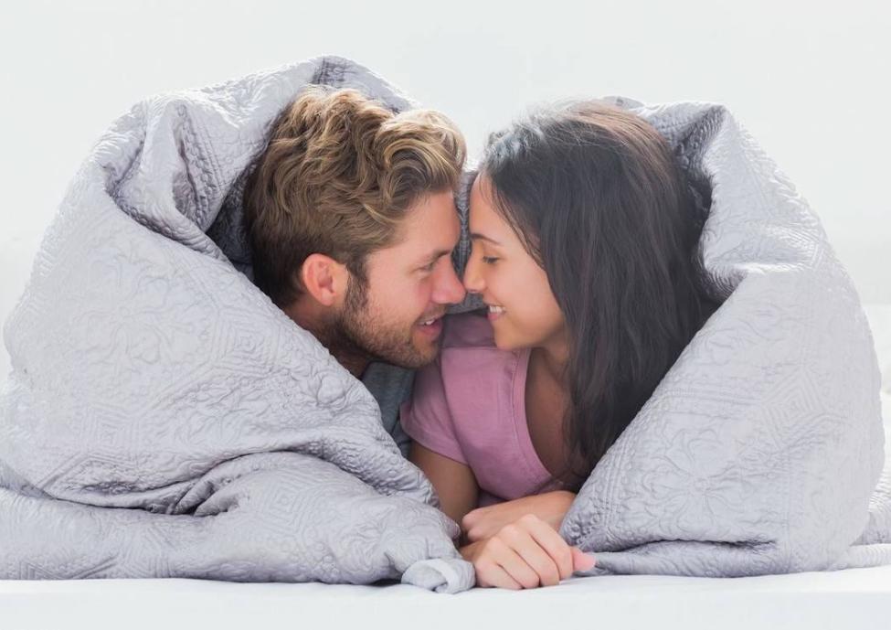 夫妻生活一次多久算是正常的？——探討健康性生活的頻率與時長，夫妻生活的正常頻率與時長，健康性生活的探討