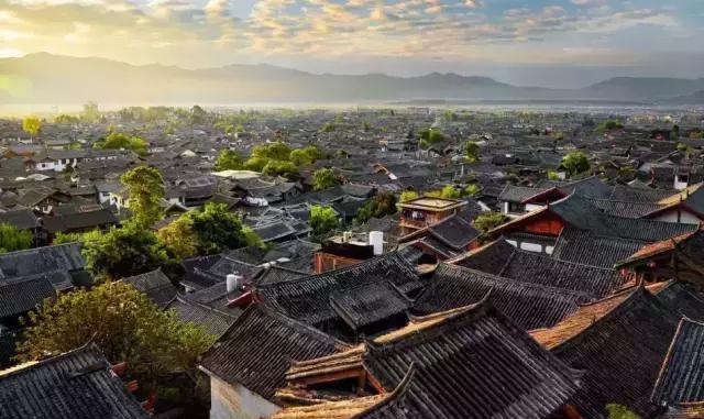 麗江好玩的地方景點(diǎn)推薦——探索云南的魅力之城，麗江魅力之旅，探索云南魅力之城的景點(diǎn)推薦