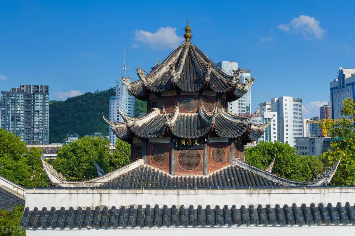 貴陽好玩的景點排名榜，探索貴陽的美麗之旅，貴陽必游景點排名榜，探索貴陽之美